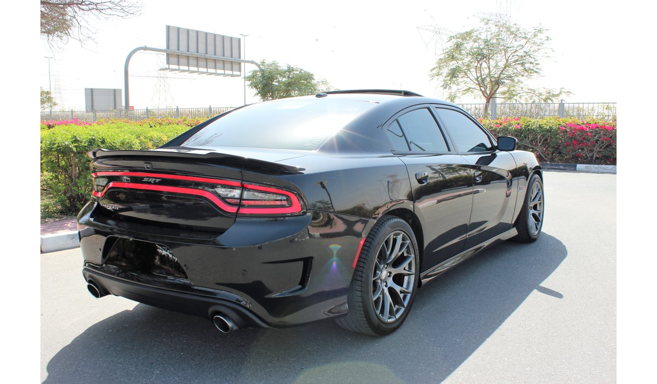 Dodge Charger 2015 /SRT/392/ 6.4/ GCC/ UNDER WARRANTY UP TO SEP 2020