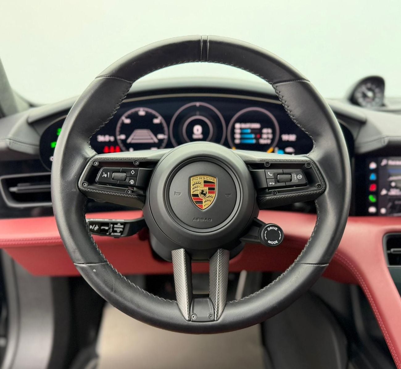بورش تايكان 2024 Porsche Taycan GTS, Dec/2026 Porsche Warranty, Full Porsche Service History, GCC