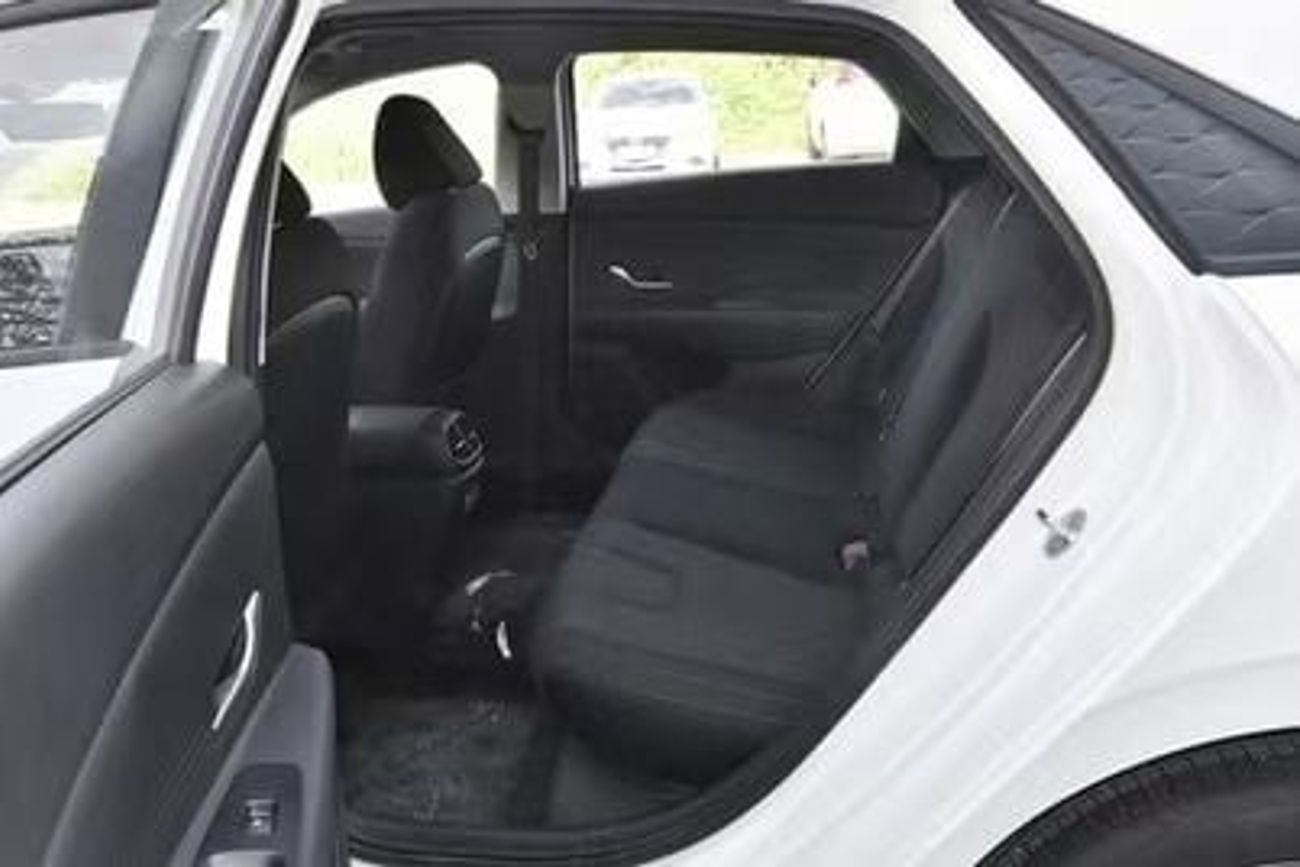 هيونداي إلانترا 1.5 GLX Elite Trim