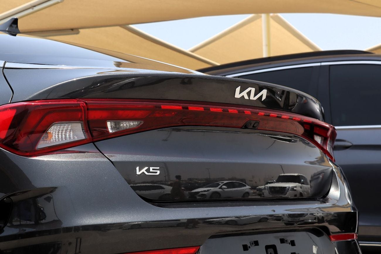 Kia K5 LX EX