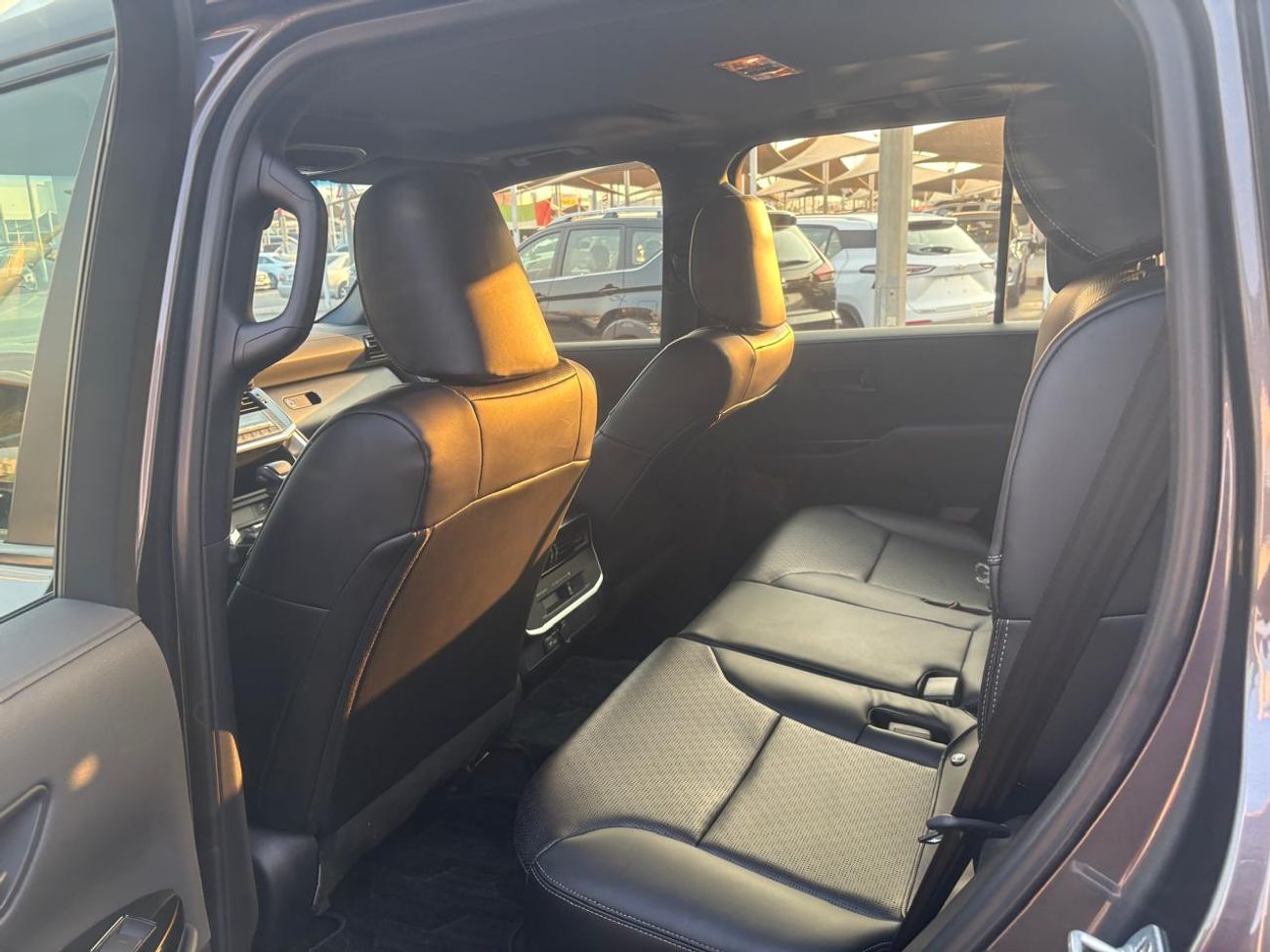 Toyota Land Cruiser GXR 3.5L