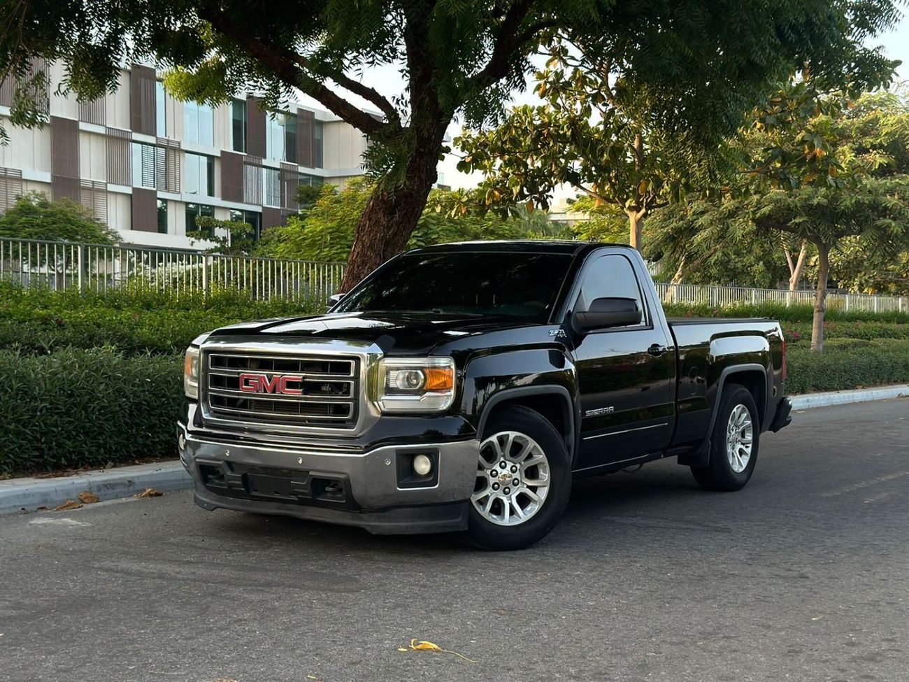 GMC Sierra 1500 SLE 5.3L Single Cab Utility