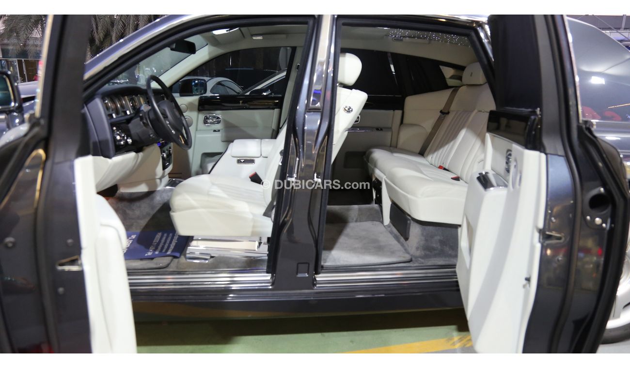 رولز رويس فانتوم