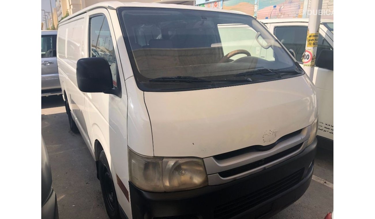 Toyota Hiace Toyota Hiace Vna,model:2010.Excellent condition