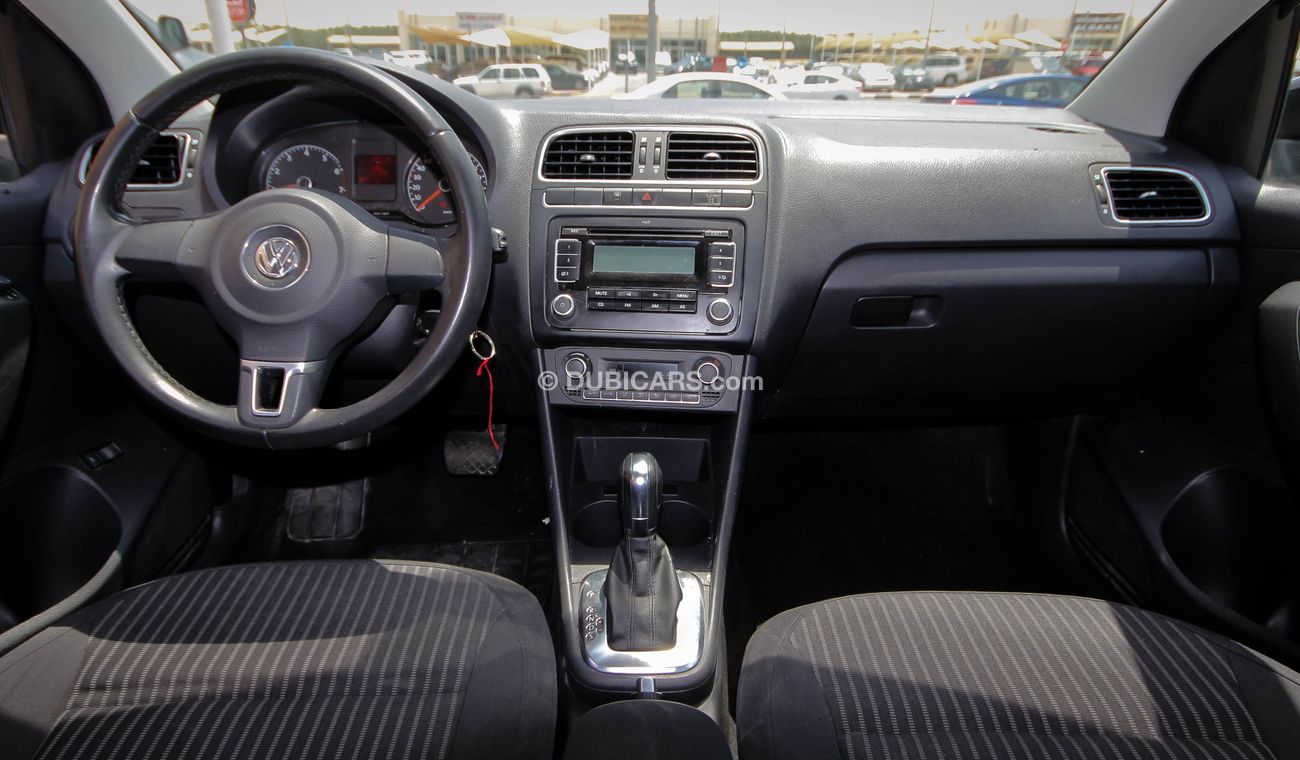 فولكس واجن بولو 1.6