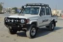 Toyota Land Cruiser Pick Up Double Cab Std Perfect insaid and out
