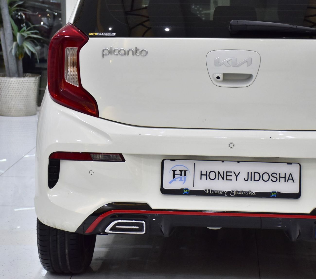 Kia Picanto EXCELLENT DEAL for our KIA Picanto GT-Line ( 2022 Model ) in White Color GCC Specs