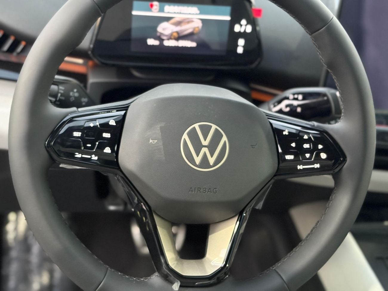 Volkswagen ID.Unyx ELECTRIC 5 SEATS FULL OPTION