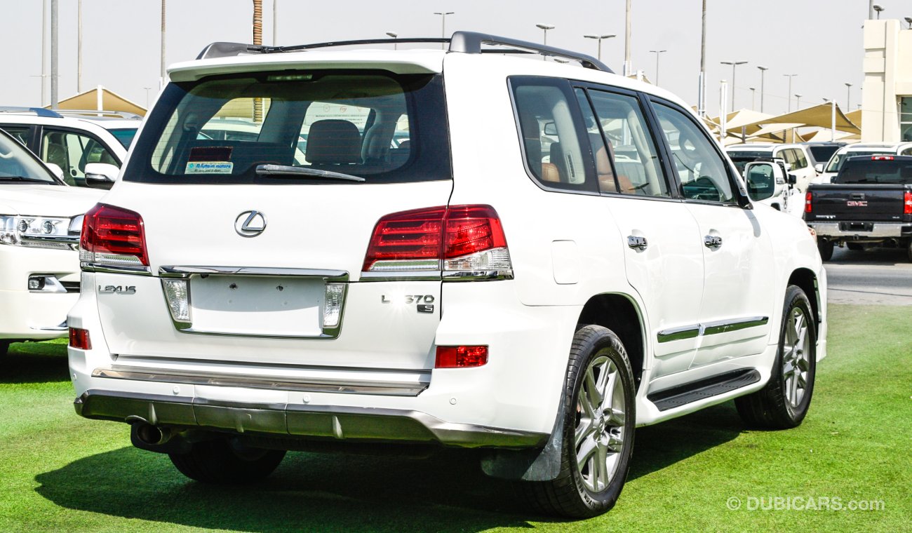 Lexus LX570 S