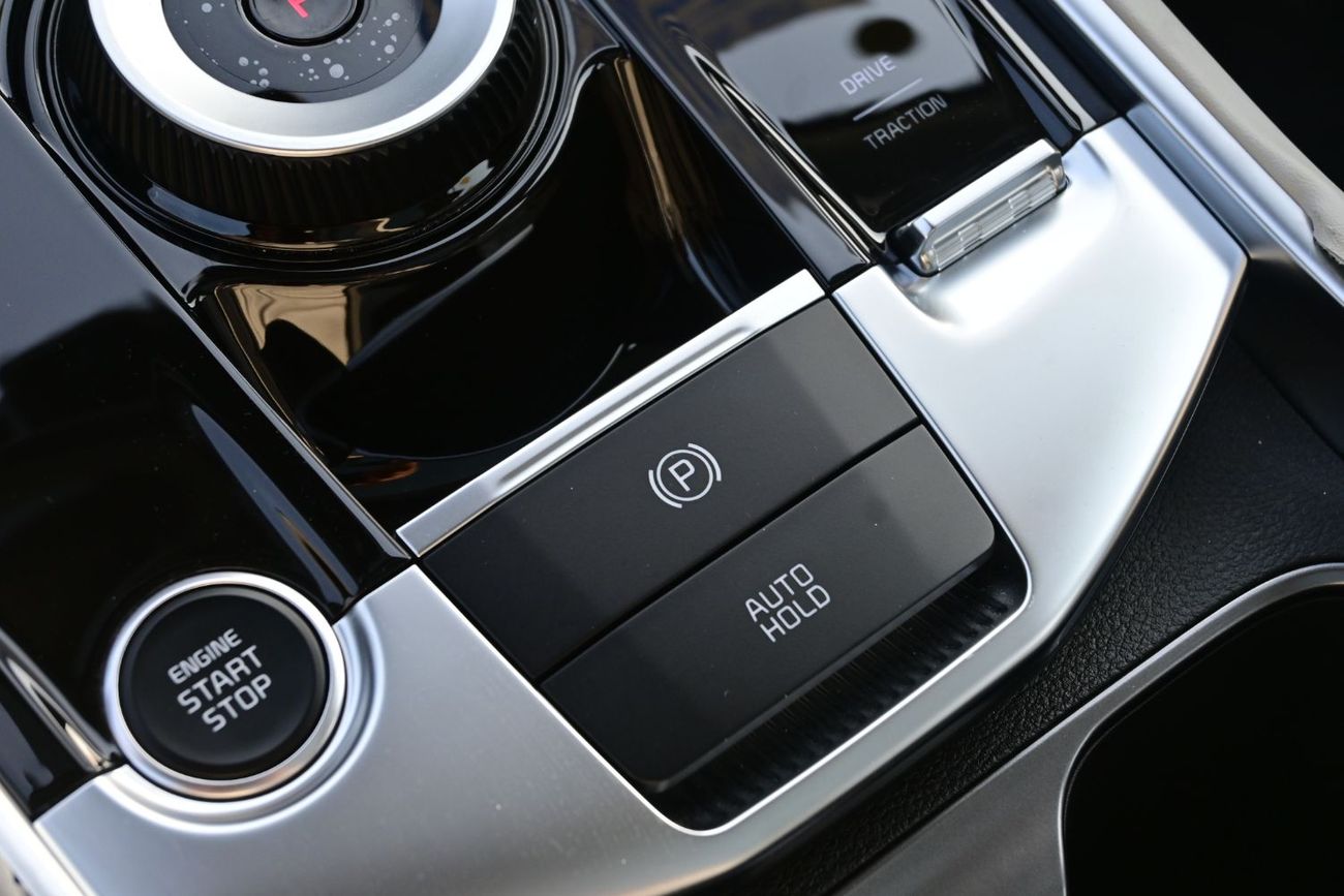 Kia Sportage Kia Sportage 2.0L Hybrid, Color Black, Model 2025