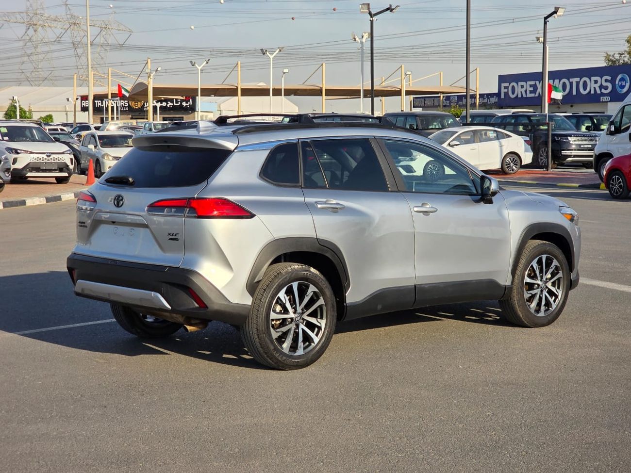 تويوتا كورولا كروس 2.0 XLE (AWD)