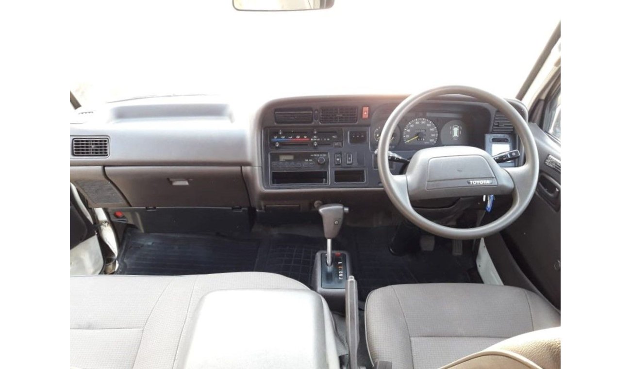 تويوتا هاياس Hiace RIGHT HAND DRIVE (Stock no PM 274 )