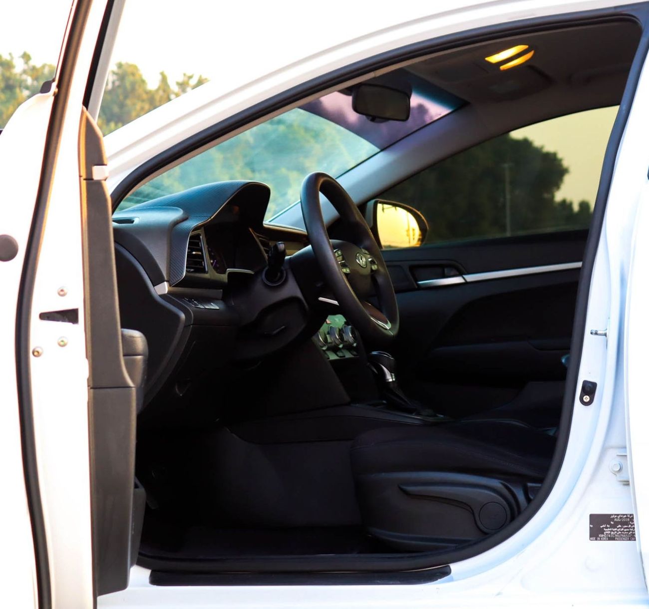 هيونداي إلانترا HYUNDAI ELANTRA 2019 GCC IN EXCELLENT CONDITION