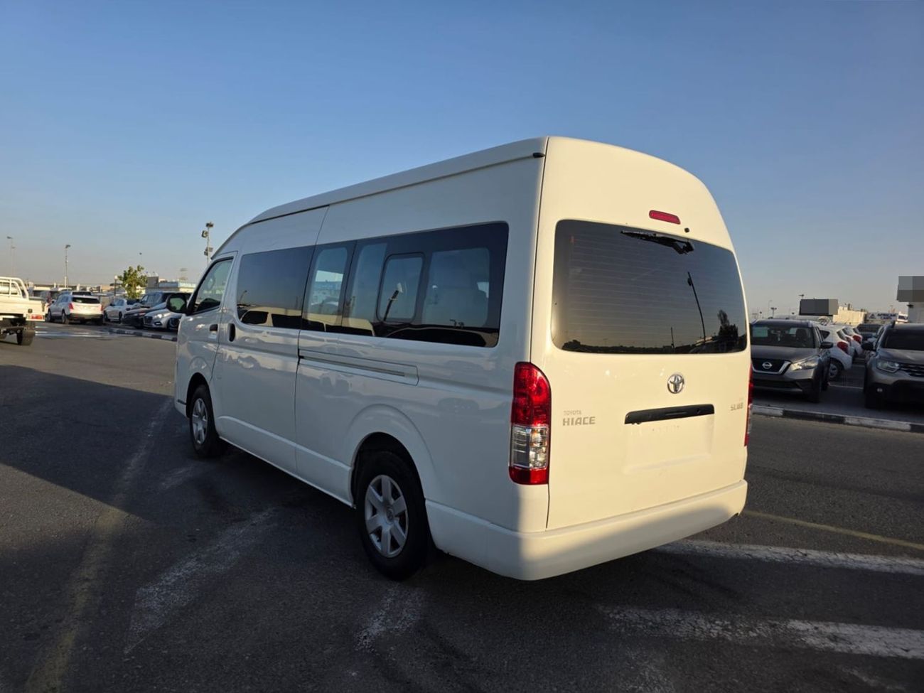 Toyota Hiace TOYOTA HIACE COMMUTER VAN RHD 2013 MODEL 3.0 L DIESEL MANUAL(PM10868)