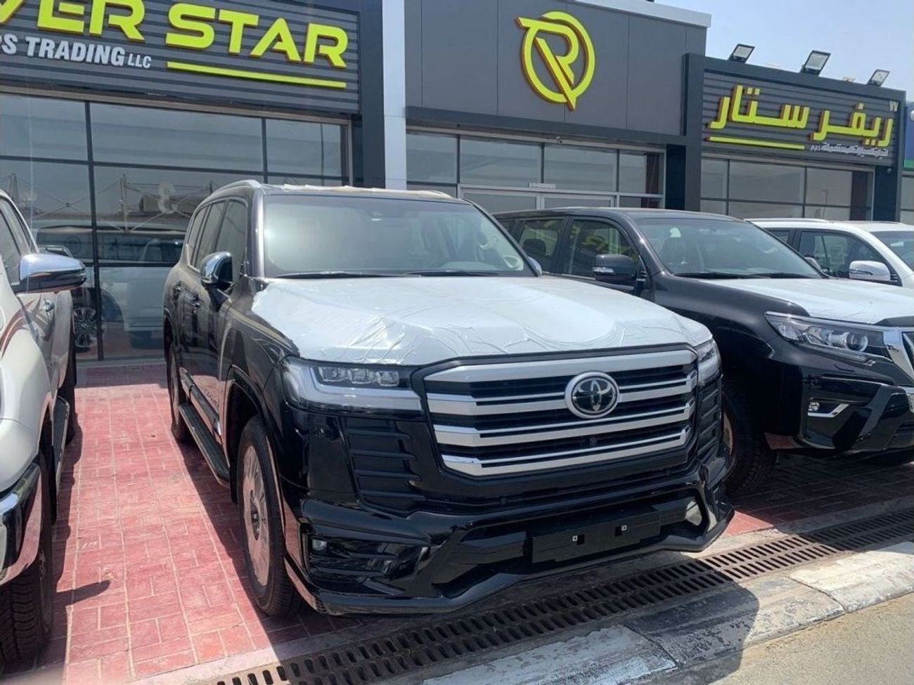 Toyota Land Cruiser 4.0L VX.R PLUS V6