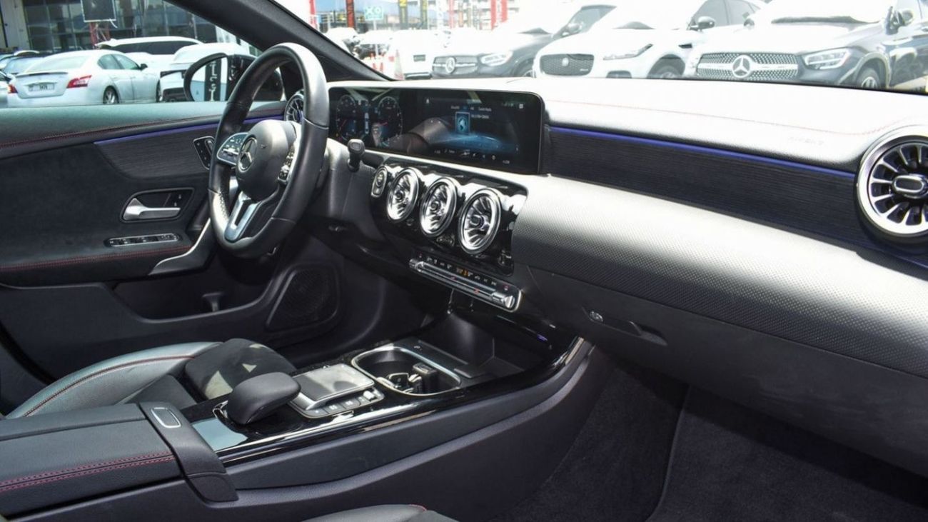 Mercedes-Benz CLA 250 Std Mercedes CLA250 AMG / 2022 / Canadian