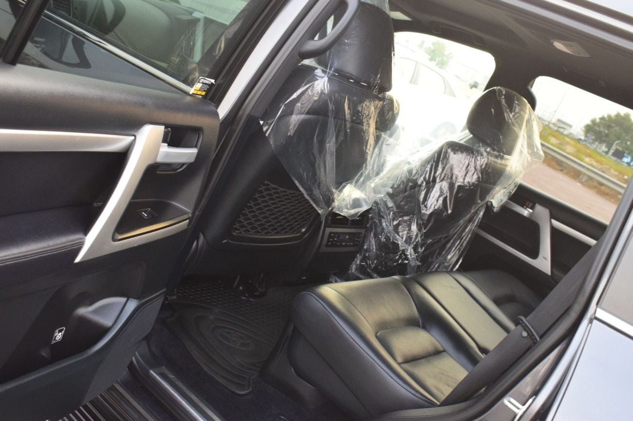 Toyota Land Cruiser 2018 TOYOTA LAND CRUISER  VX V8