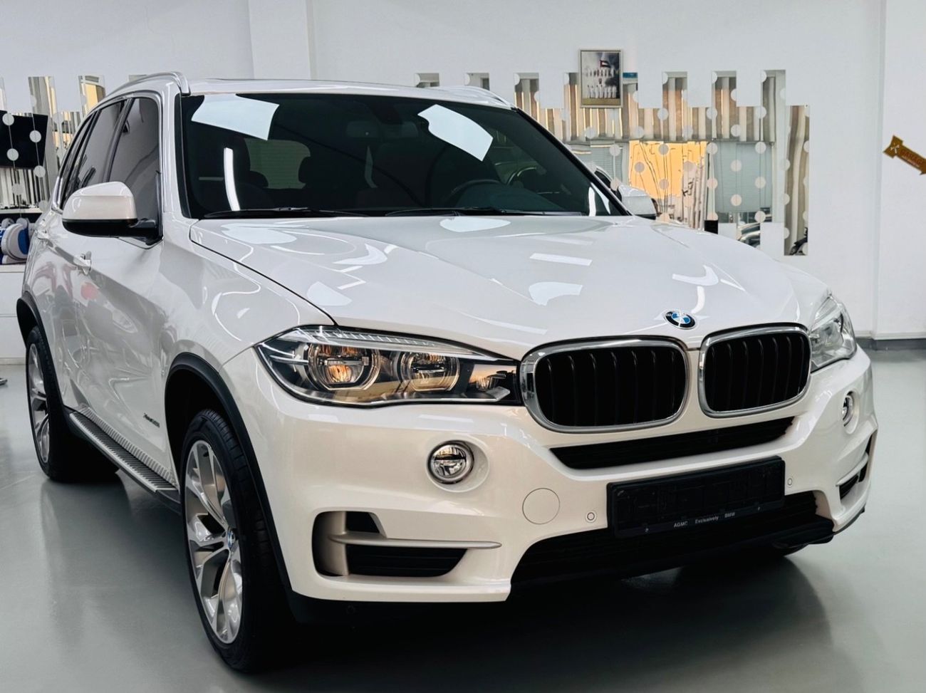 BMW X5 GCC .. FSH .. Original paint .. Perfect Condirion