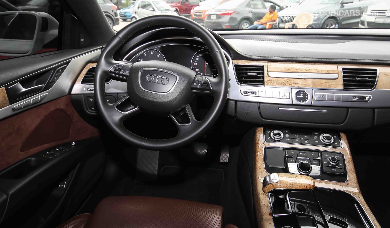 Audi A8 4.0 T