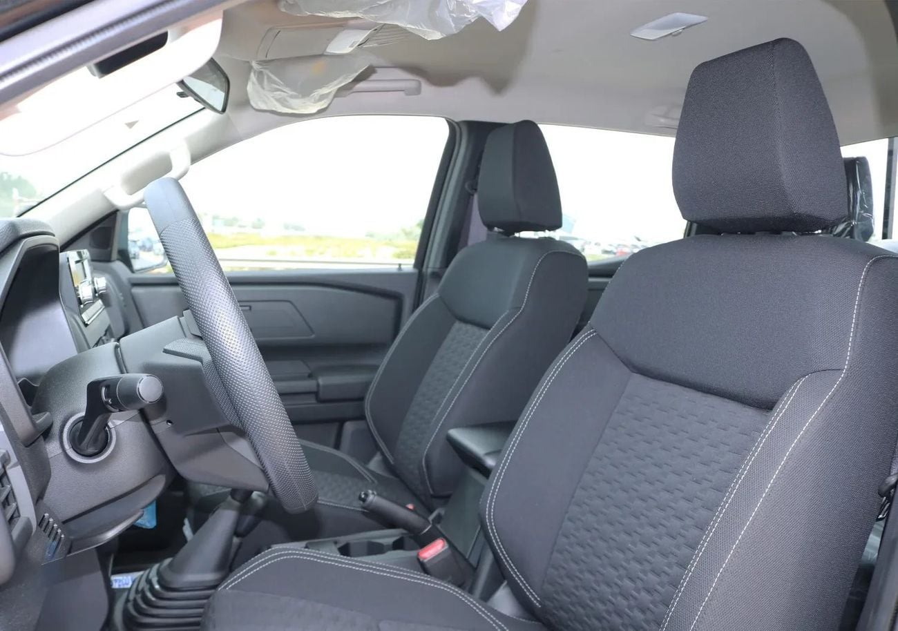 Mitsubishi L200 Triton GLX 4WD 2.4L Petrol MT High Line