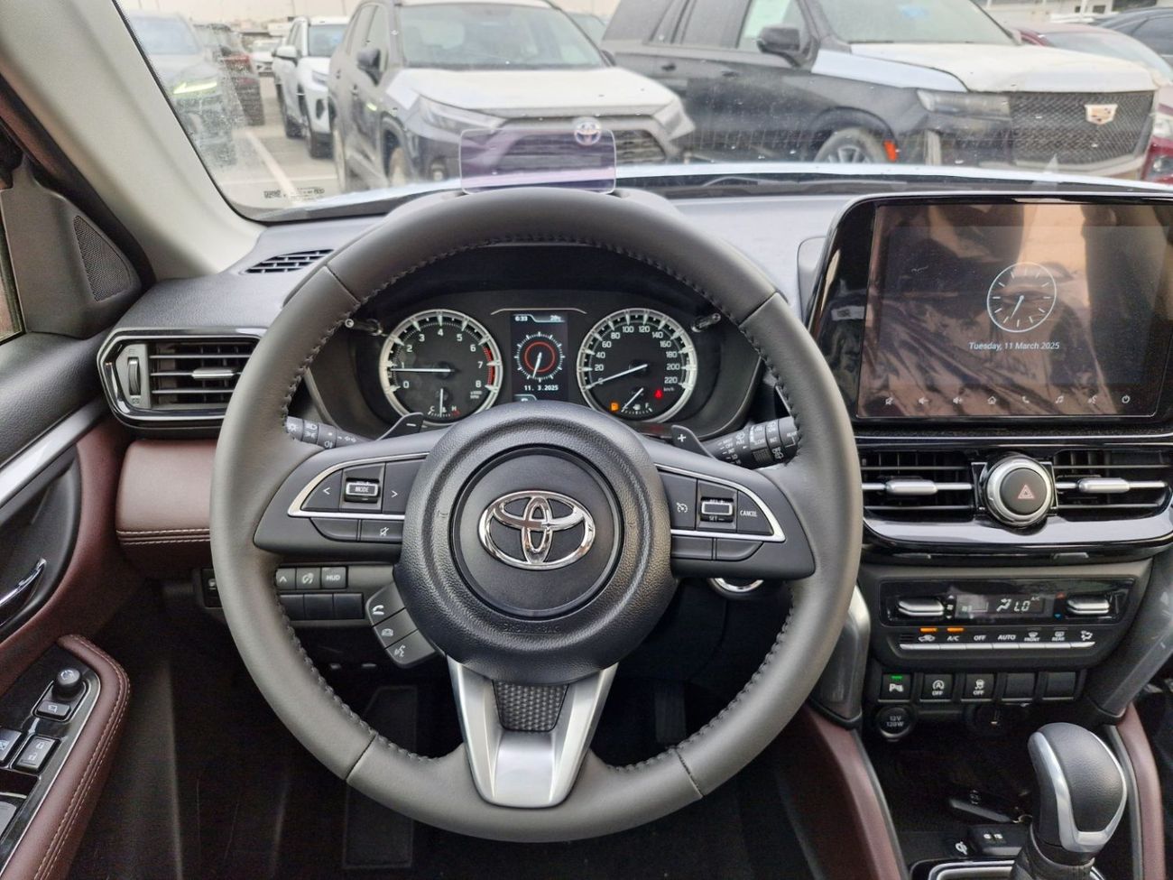 Toyota Urban Cruiser 2025 TOYOTA URBAN CRUISER GLX 1.5L PETROL (360 CAMERA + HUD) A/T FWD GCC BRAND NEW 0KM 360