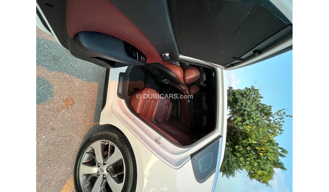 Used Kia Optima full option, 2000 cc turbo engine, special