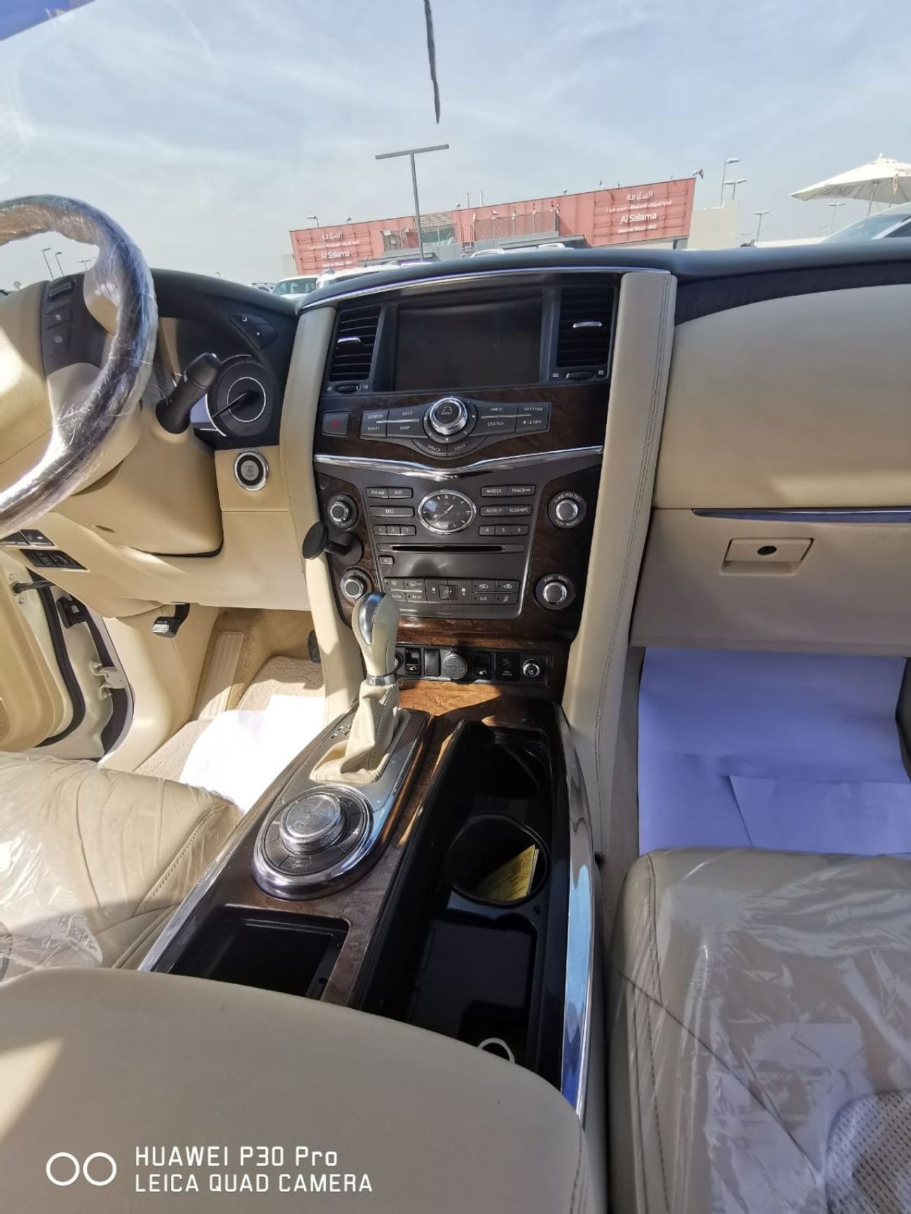 Infiniti QX80 Excellence 5.6L Luxury and top condition