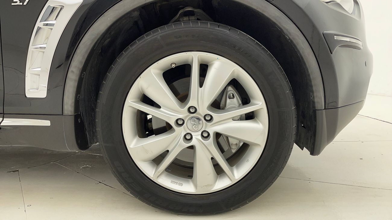 Infiniti QX70 LUXE SENSORY 3.7 | Zero Down Payment | Home Test Drive