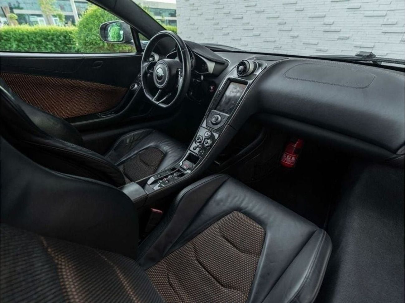 مكلارين MP4-12C CASH OFFER!!! AED 284,990 • 2013 MCLAREN MP4 12C SPIDER • EXTREMELY LOW KM • GCC SPECS • FULL SERVIC