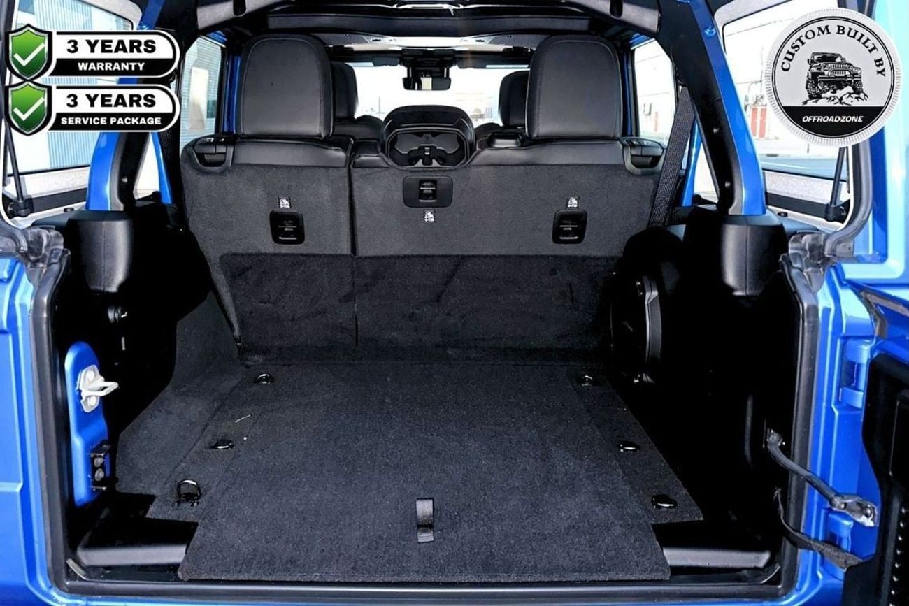 Jeep Wrangler Unlimited Sahara 2.0L A/T / 3 Years Dealer Warranty and 3 Years Service Package