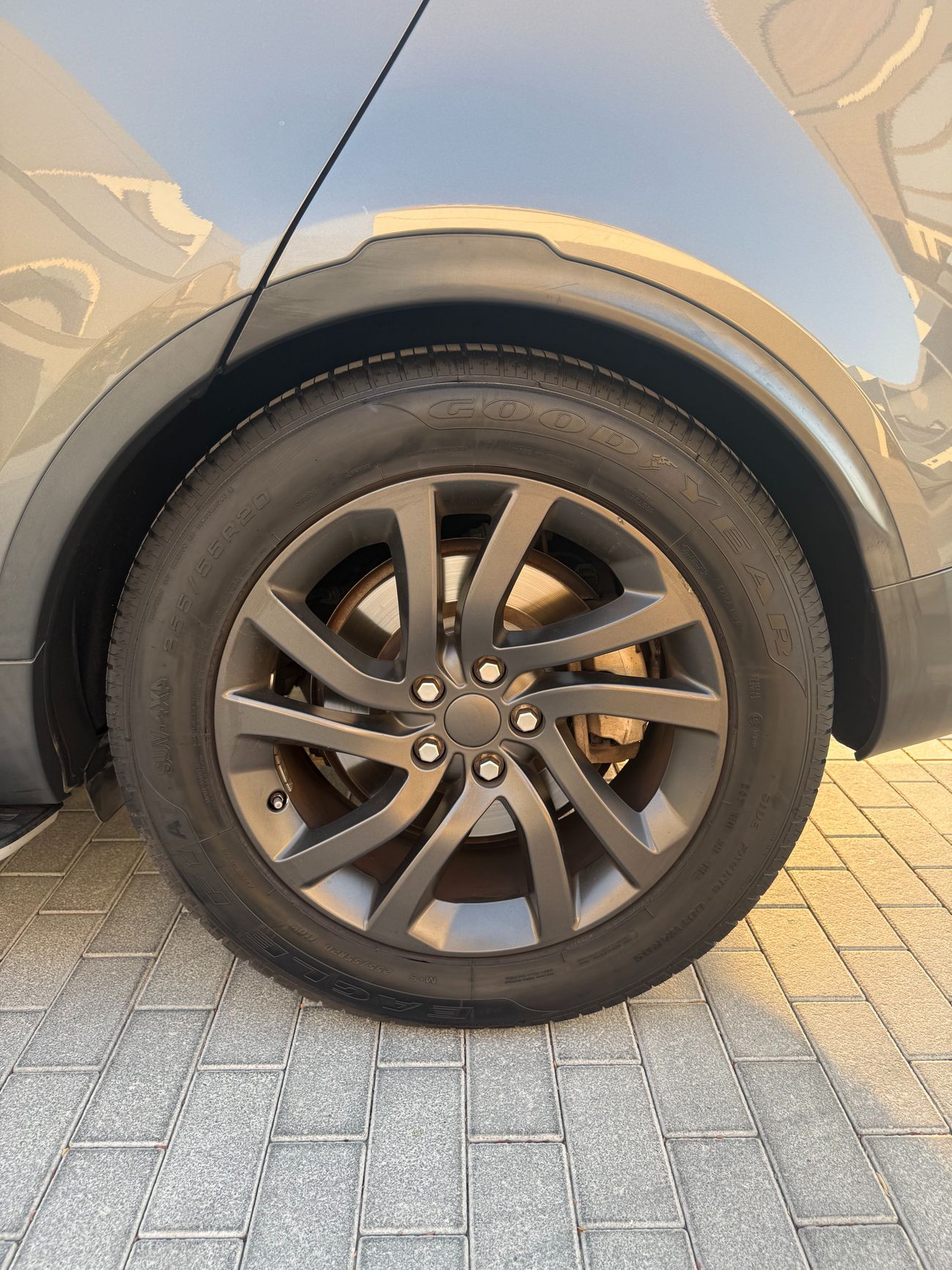 لاند روفر دسكفري HSE Luxury 3.0L (335 HP)