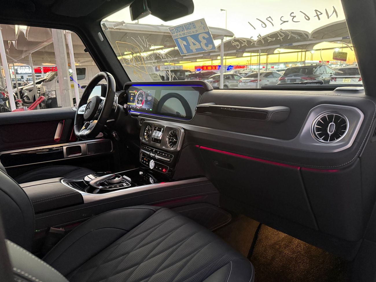 مرسيدس بنز G 63 AMG DOUBLE NIGHT PACKAGE