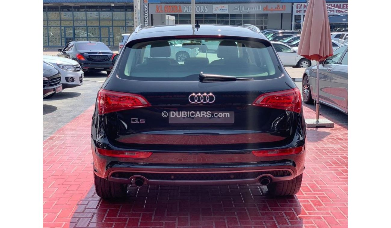 Audi Q5 S-LINE 2.0 TC FULLY LOADED 2011 GCC LOW MILEAGE SINGLE OWNER IN MINT CONDITION