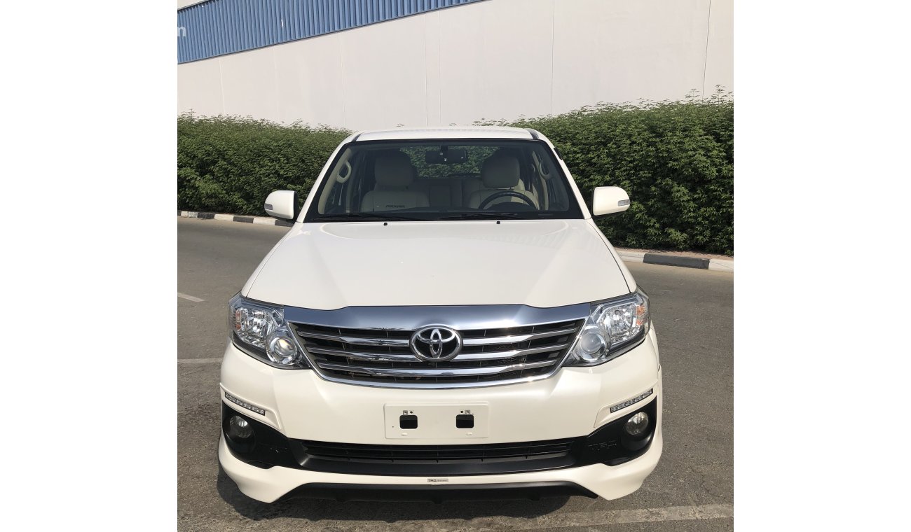 Toyota Fortuner TRD SPORT