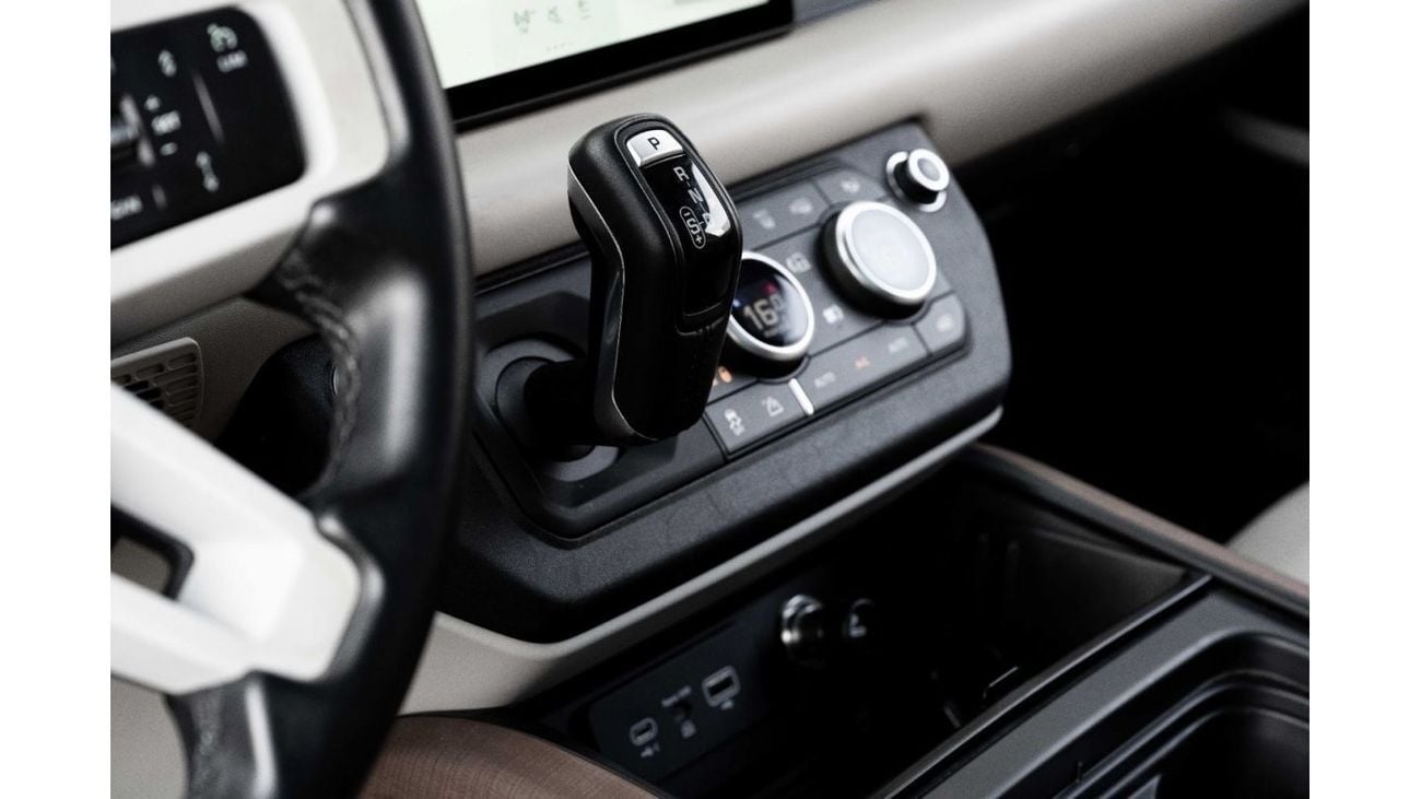 لاند روفر ديفندر P400 90 HSE 90 HSE | 5,777 P.M  | 0% Downpayment | Agency Warranty!