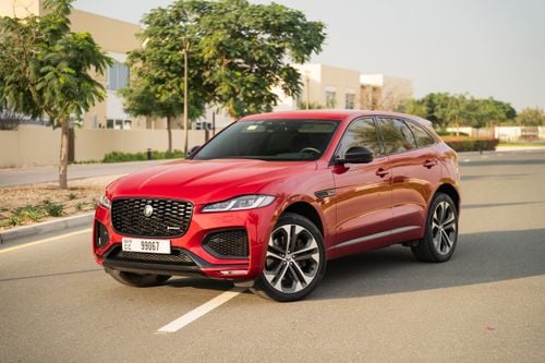 جاكوار F بيس 3.0