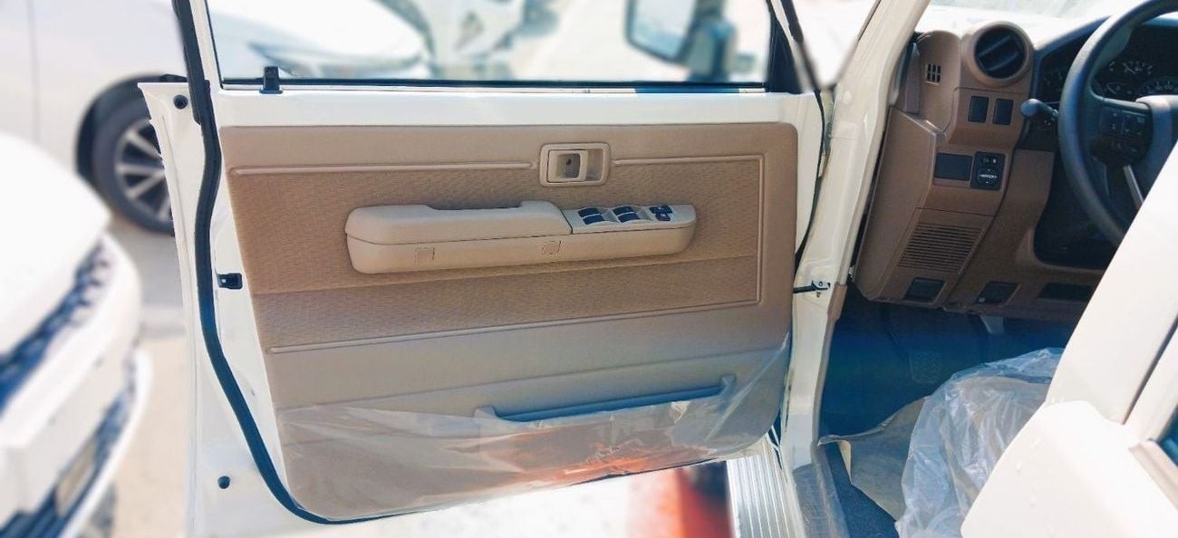 تويوتا لاند كروزر 70 Toyota Land Cruiser HardTop 76 5-DOORS 4.0L Petrol 2024YM