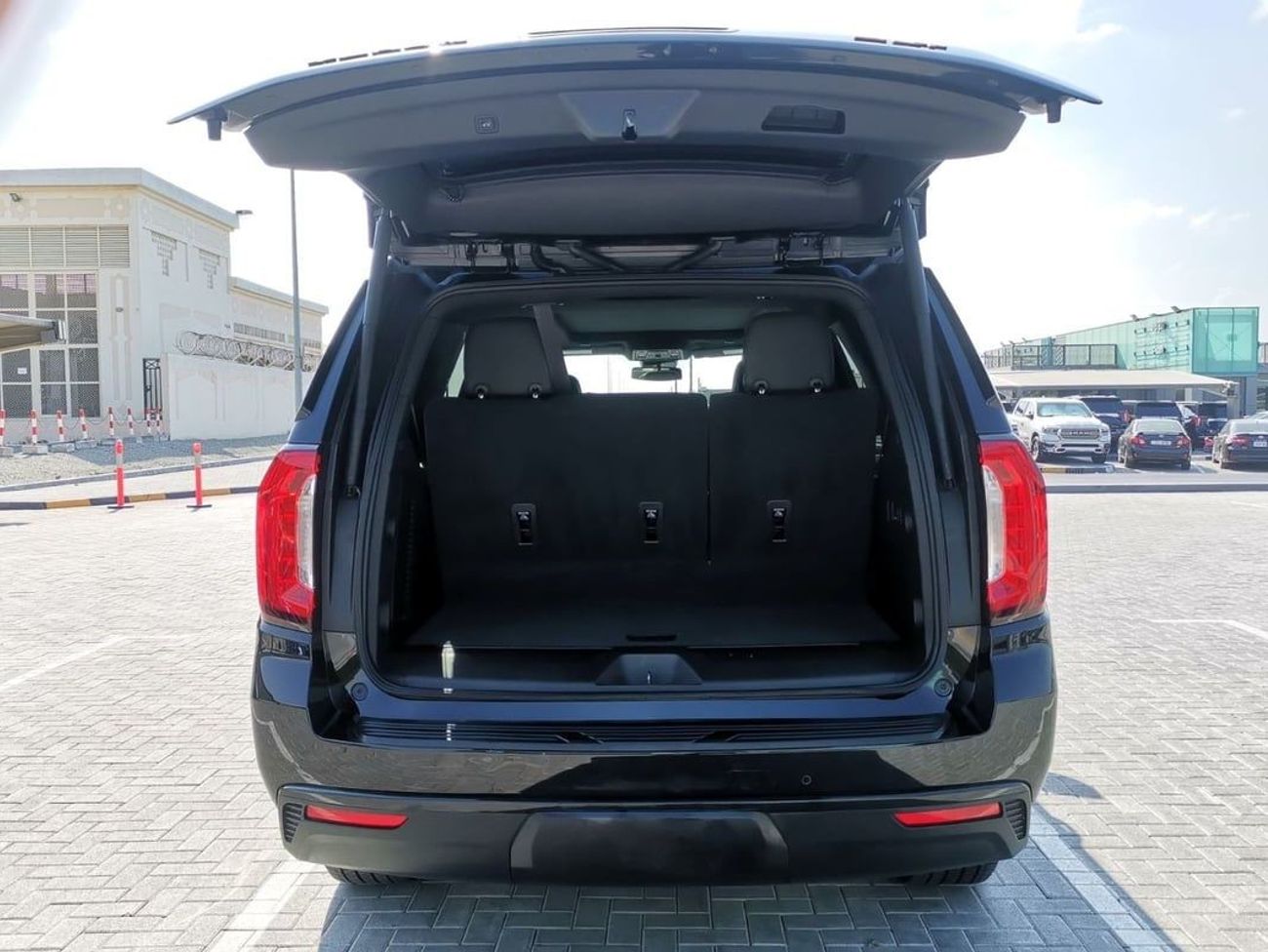 GMC Yukon GMC Yukon SLT Diesel - 2023 - Black