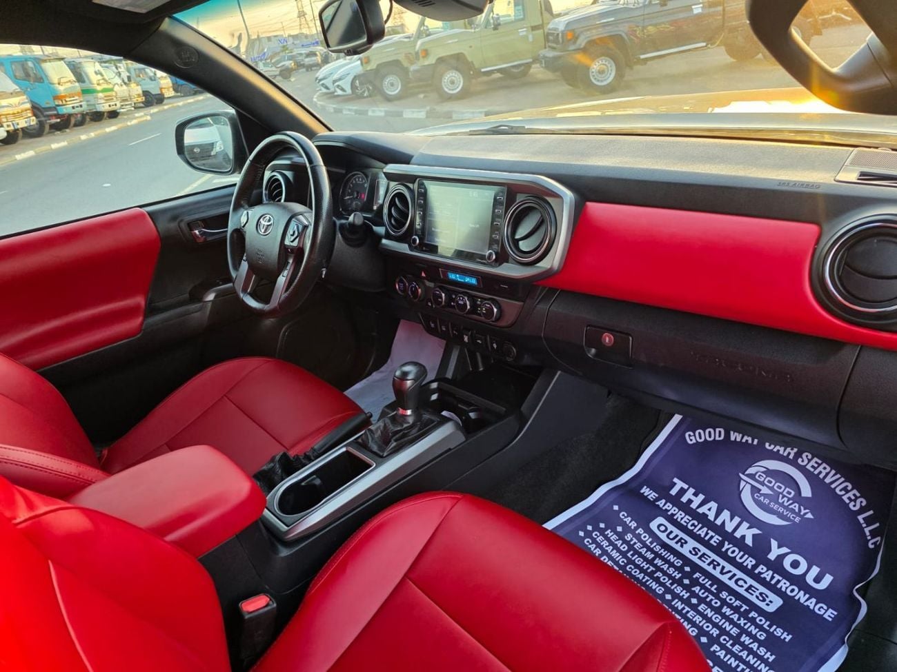 Toyota Tacoma TRD OFF ROAD (NON GCC) 2022 Model TRD off Road full option 4x4 , Push button and leather seats