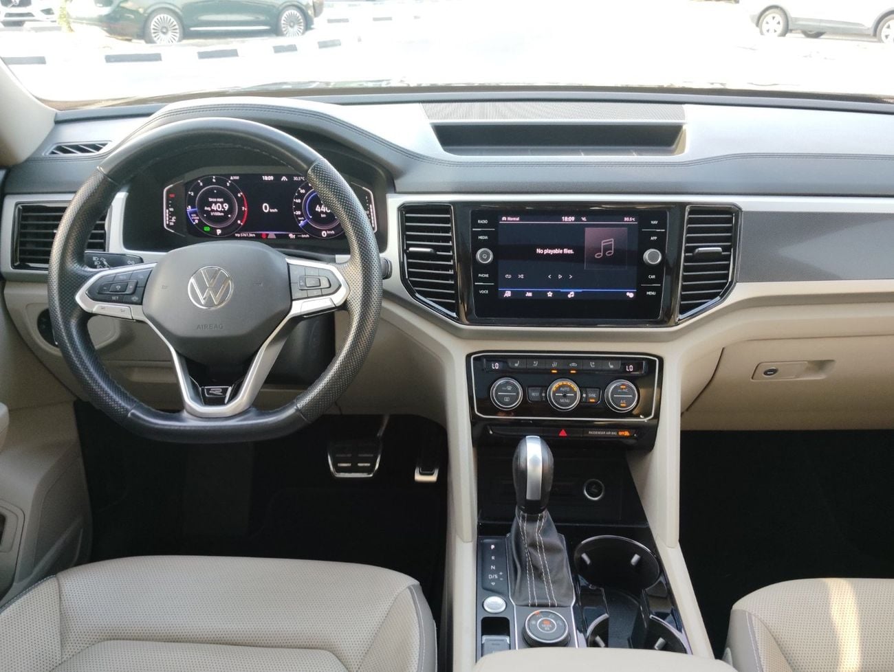 Volkswagen Teramont R LINE