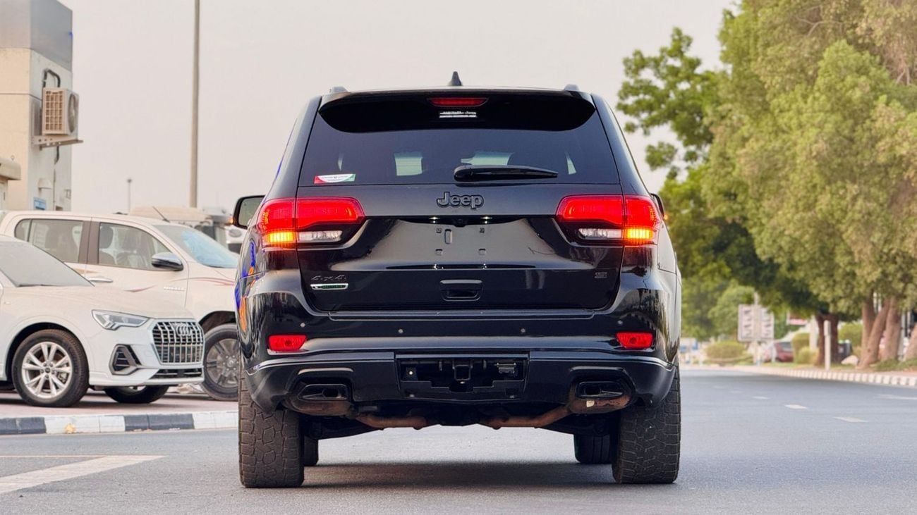 Jeep Grand Cherokee PREMIUM FEATURES | 3.0 DIESEL ENGINE | AUTO | RHD | REAR VIEW CAMERA