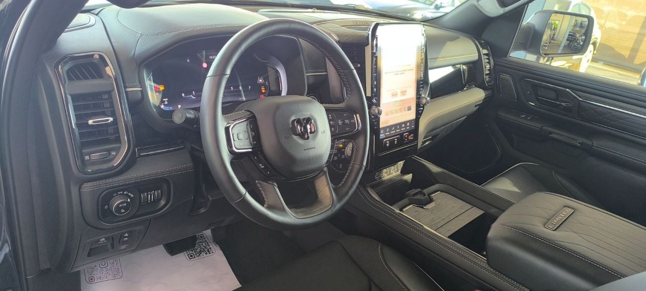 رام 1500 RAM 1500 LIMITED PICKUP TRUCK