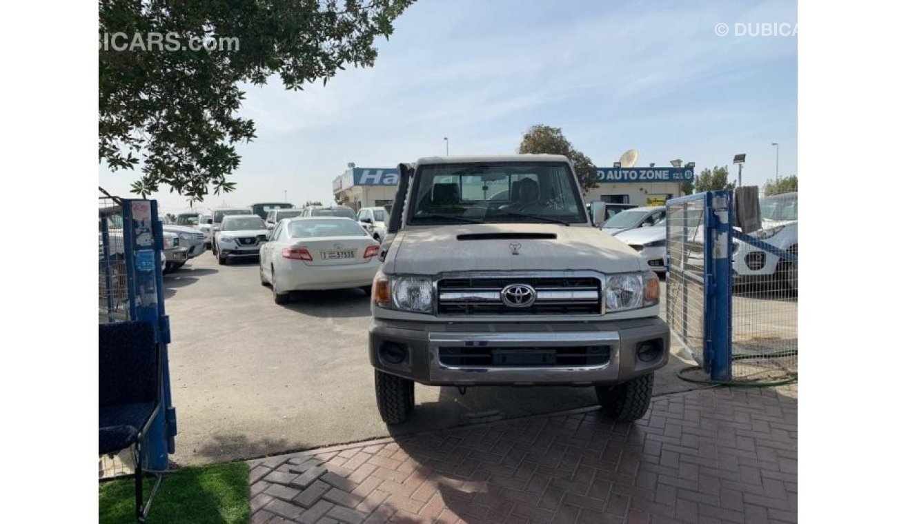 Toyota Land Cruiser Pick Up V8 Diesel 4x4 Single Cab