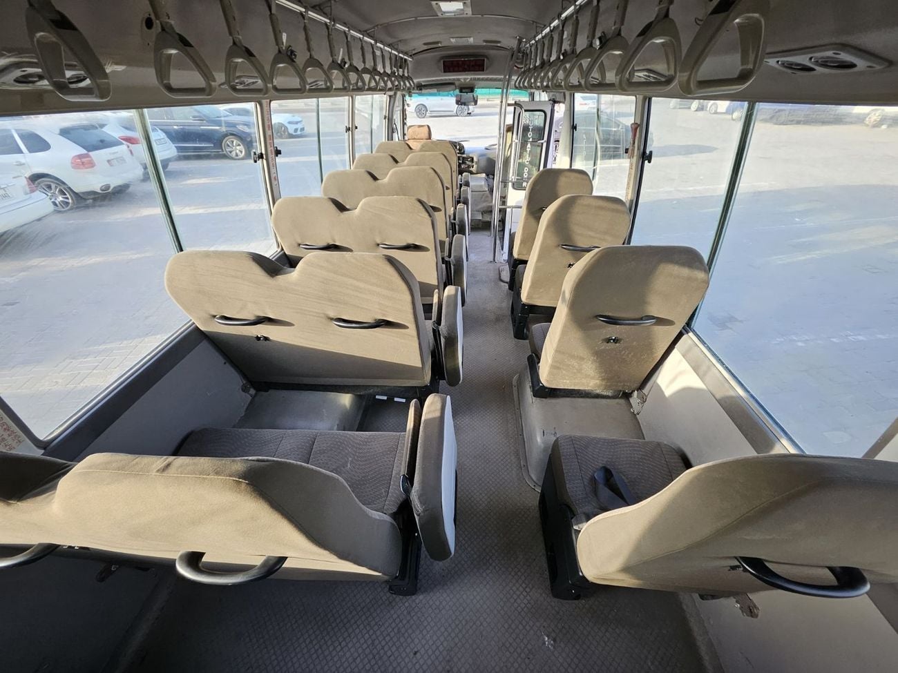 Toyota Coaster LWB Toyota coaster diesel 30 seaters 2008 LHD white in colour