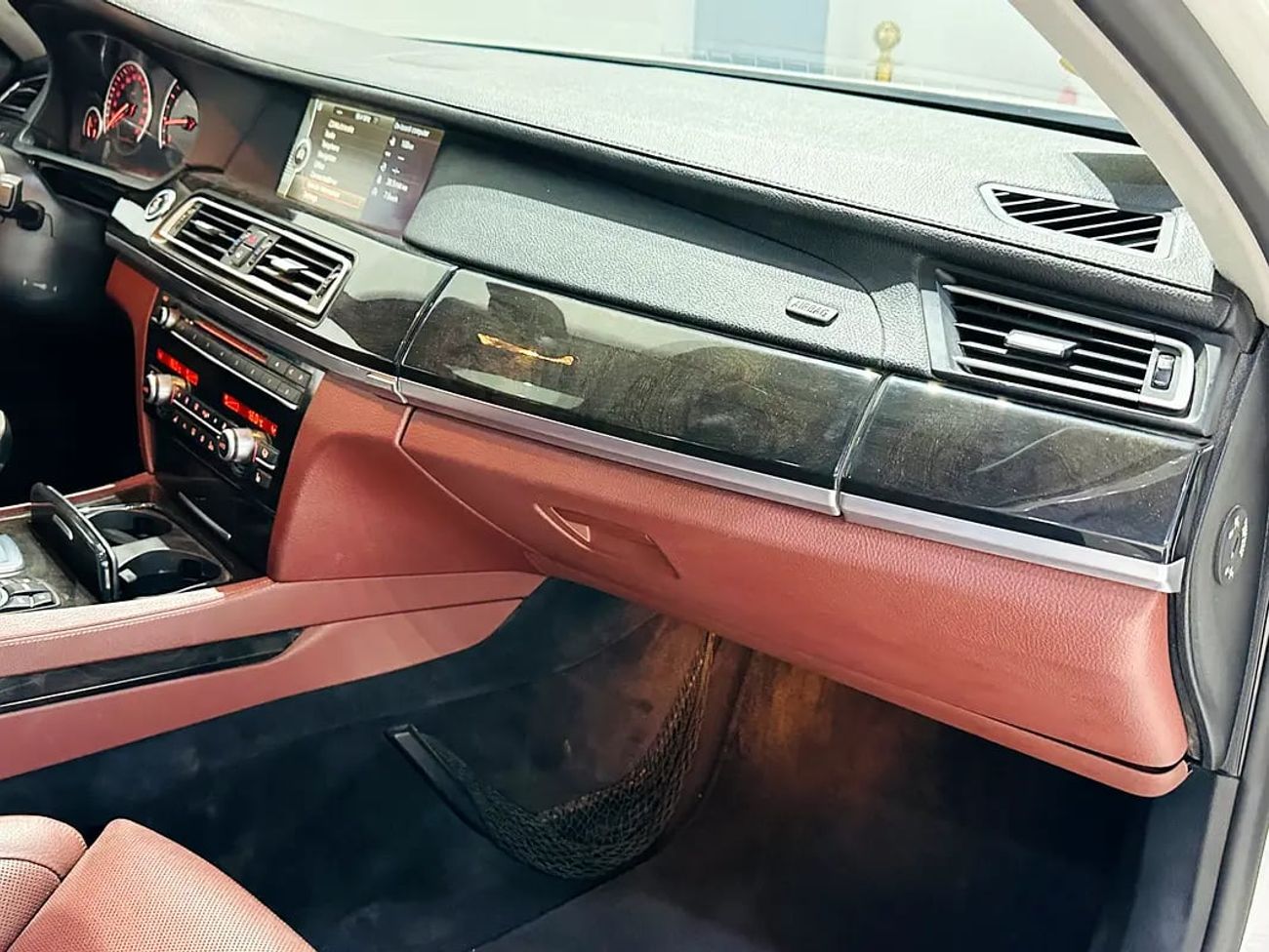 BMW 740Li EXCLUSIVE
