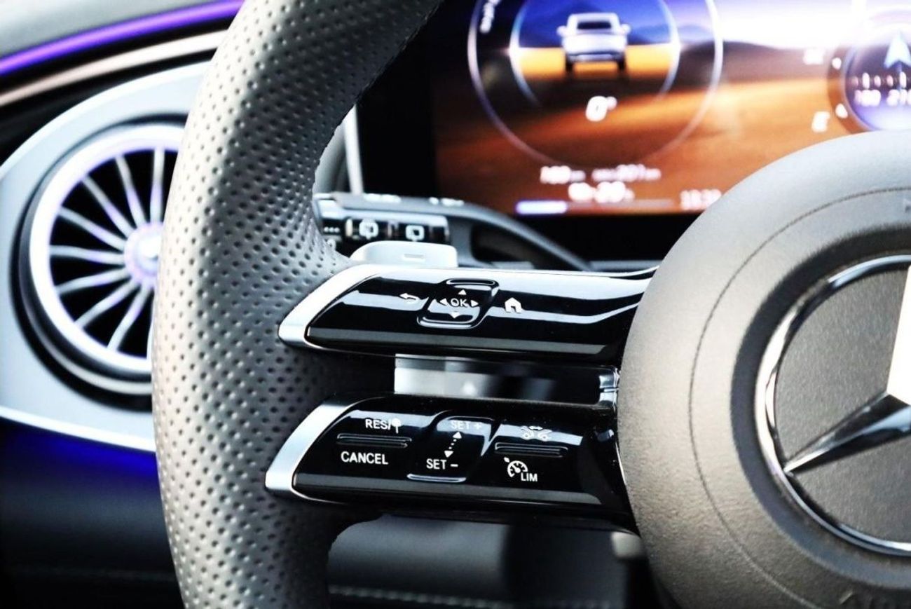 Mercedes-Benz EQE 500 MERCEDES_EQE500_4MATIC_2022_FULL_OPTIONS_600KM