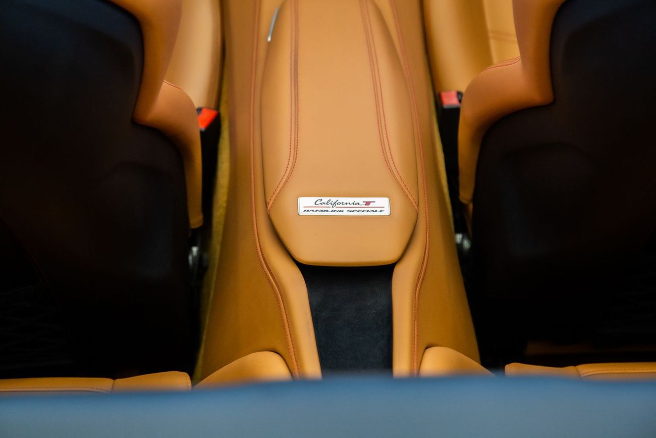 فيراري كاليفورنيا T