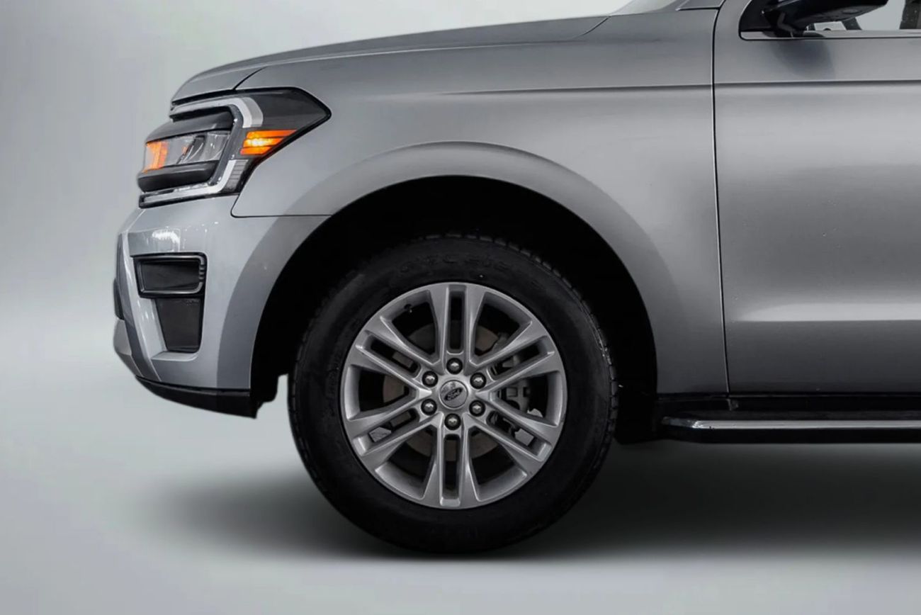 Ford Expedition XLT 3.5L (380 HP) 4WD