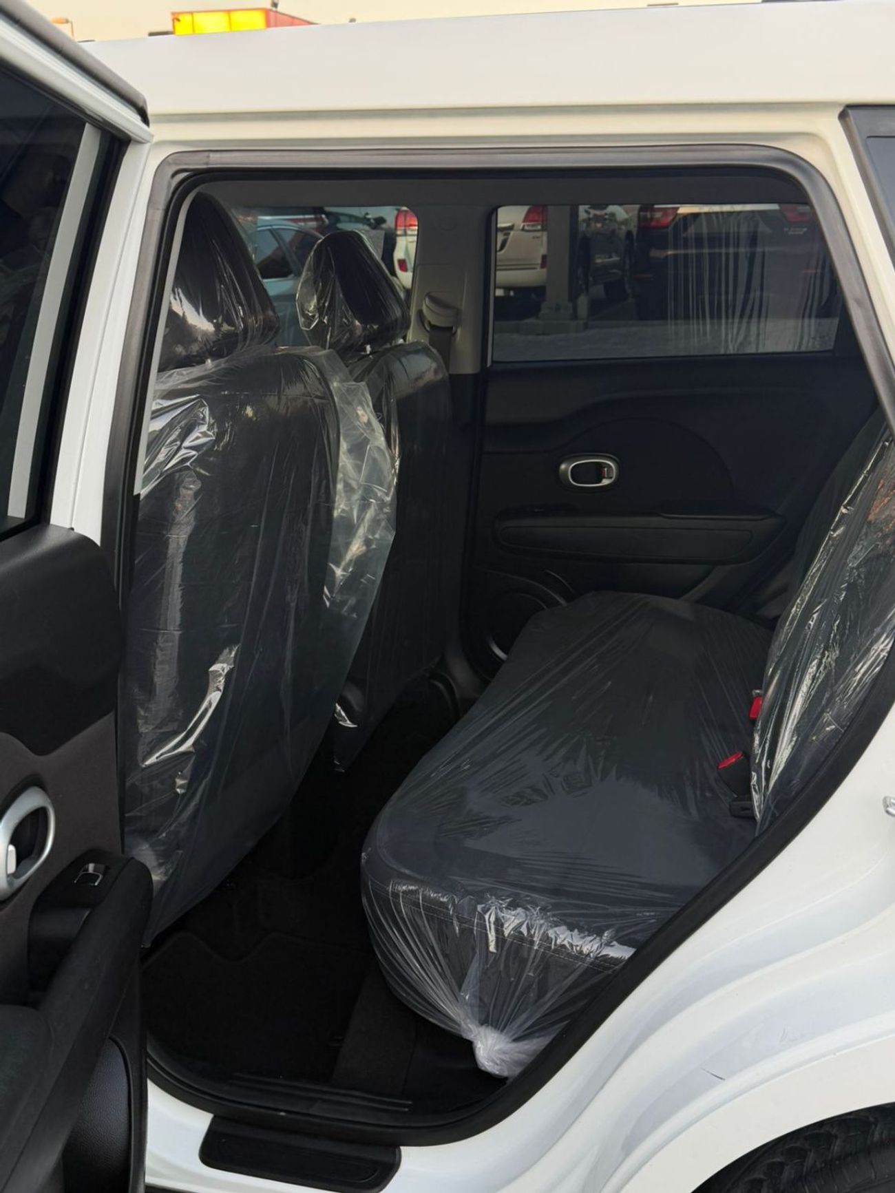 كيا سول 134 الف ميل فقط