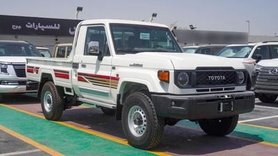 Toyota Land Cruiser Pick Up 4.0L V6 Single Cabin M/T